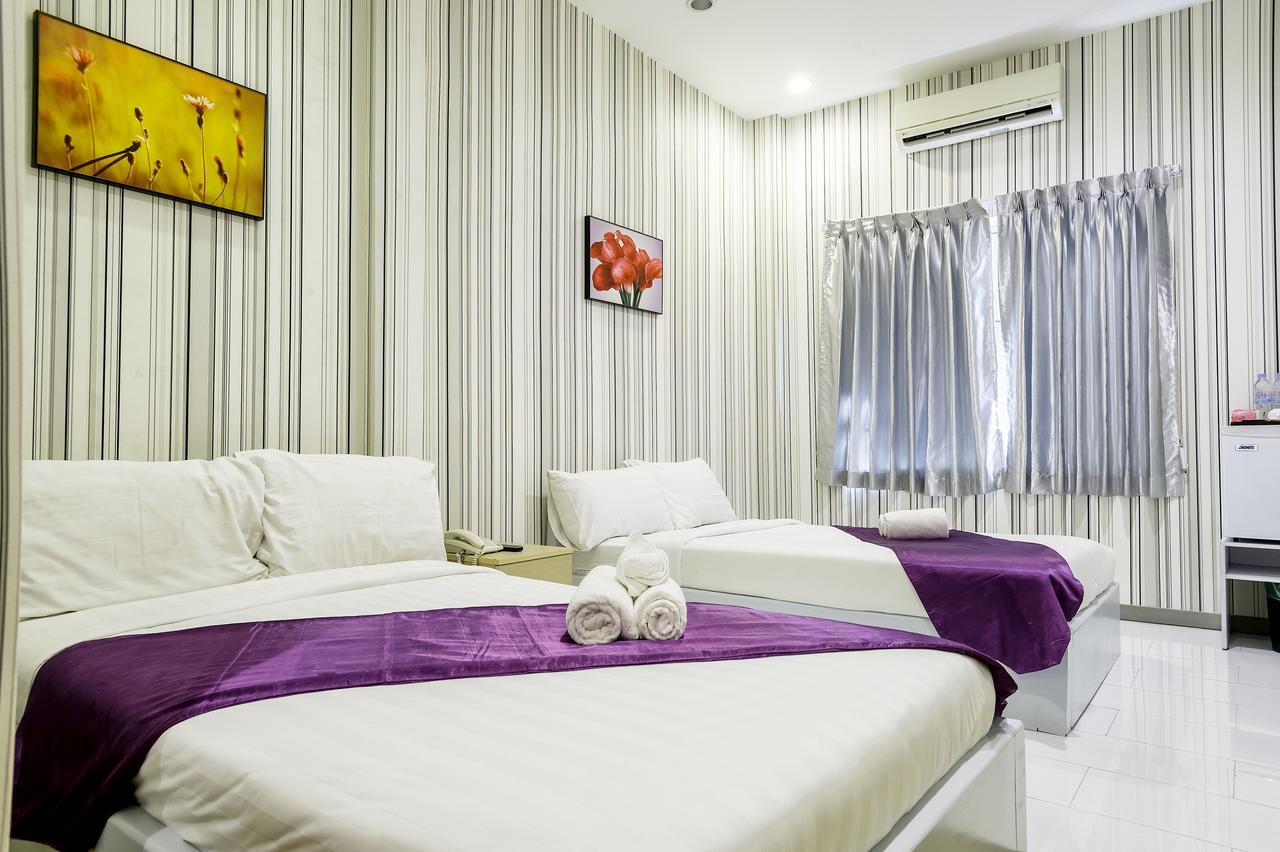 White Residence Hotel & Apartment Phnom Penh Exteriör bild